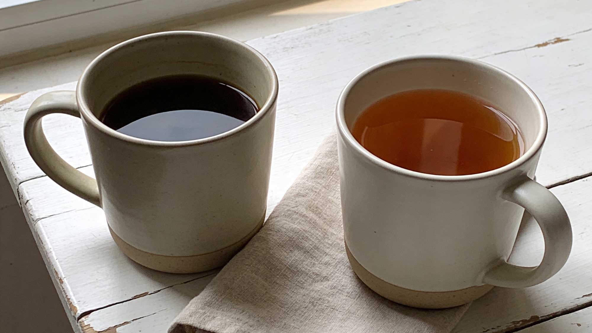 coffee mug and tea mug